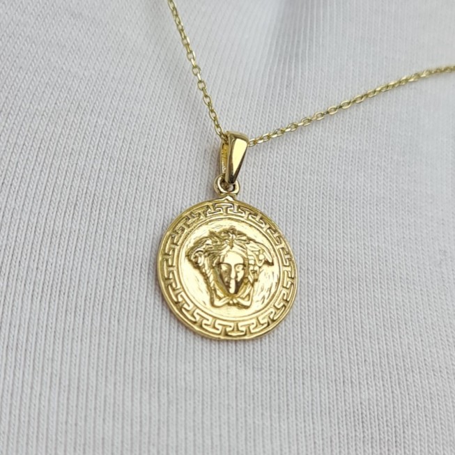 8 Ayar Altın Taşsız Medusa Kolye